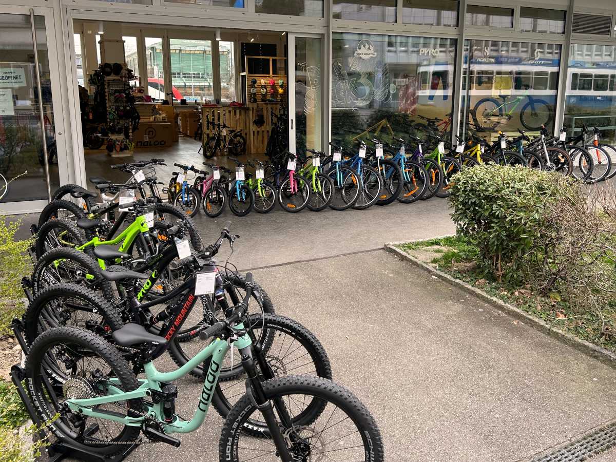 Grösste Kinderfahrrad-Auswahl